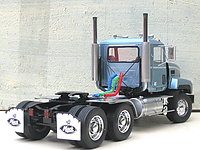 mack_cl700__lowboy_trailer_021.jpg
