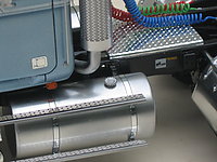 mack_cl700__lowboy_trailer_024.jpg
