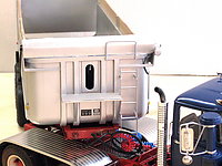 mack_dm-600__gravel_trailer_008.jpg