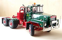mack_dm800_010.jpg