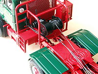 mack_dm800_011.jpg