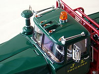 mack_dm800_017.jpg
