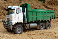 mack_fr700_dump_truck_006.jpg