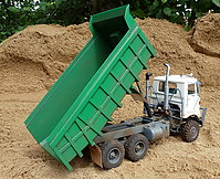 mack_fr700_dump_truck_018.jpg