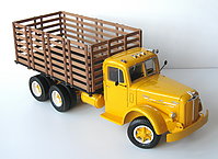mack_lj2d_008.jpg