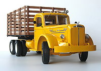 mack_lj2d_010.jpg