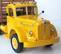 mack_lj2d_012.jpg
