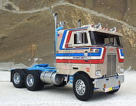 peterbilt_352_003.jpg