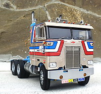 peterbilt_352_004.jpg