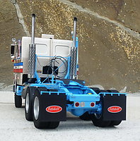 peterbilt_352_014.jpg