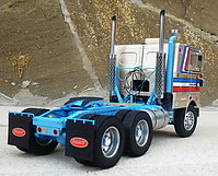 peterbilt_352_020.jpg