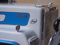 mack_superliner_aus_014.jpg