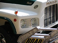 mack_valueliner_016.jpg