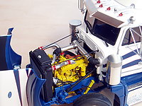peterbilt_377_005.jpg