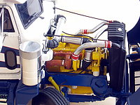 peterbilt_377_007.jpg