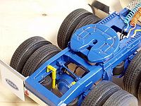 peterbilt_377_013.jpg