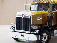 peterbilt_378_016.jpg