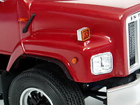 international_f-2674_009.jpg