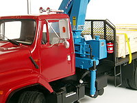 international_f-2674_021.jpg
