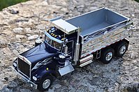 kenworth_dump_truck_002.jpg