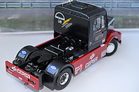 phoenix_man_racing_truck_003.jpg