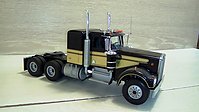 kenworth_w900_004.jpg