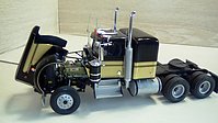 kenworth_w900_011.jpg