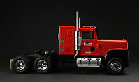international_transtar_4300_eagle_015.jpg