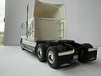 freightliner_fld120_008.jpg