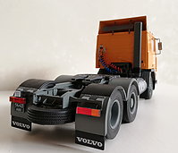 volvo_f1225_014.jpg