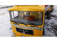 man-2000_008.jpg
