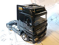 mercedes-benz_actros_black_edition_001.jpg