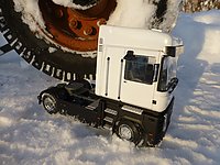 renault_magnum_legend_007.jpg