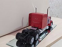 peterbilt_379_004.jpg