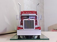 peterbilt_379_008.jpg