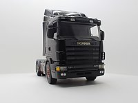 scania_124l_002.jpg