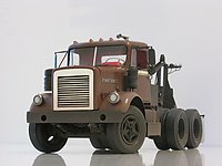 white_9000_towtruck_014.jpg