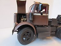 white_9000_towtruck_016.jpg