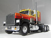 mack_rw_superliner_1979_013.jpg