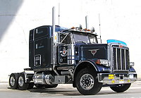 peterbilt_378_003.jpg