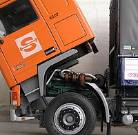 volvo_f1225_023.jpg
