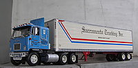 gmc_astro_95__great_dane_dry_van_trailer_016.jpg