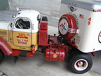 international_kb11_1949__great_dane_van_navl_002.jpg