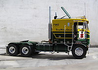 kenworth_k-100_002.jpg