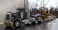 peterbilt_359__lowboy_trailer_002.jpg