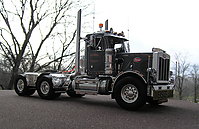 peterbilt_359__lowboy_trailer_015.jpg