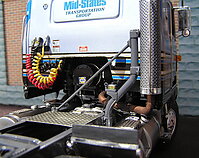 mack_mh_ultraliner_016.jpg