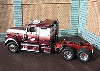 white_road_boss_012.jpg