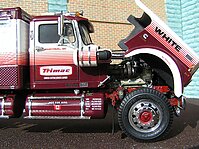 white_road_boss_030.jpg