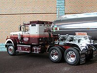 white_road_boss_034.jpg